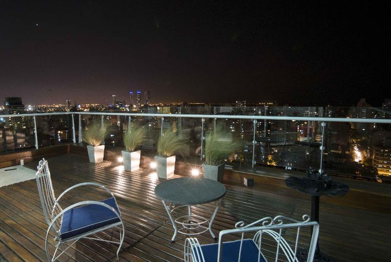 מיטת קינג בסוויטה, Holiday Inn Rosario, An Ihg