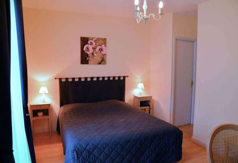 Номер Стандарт, Hostellerie Le Clos Du Cher