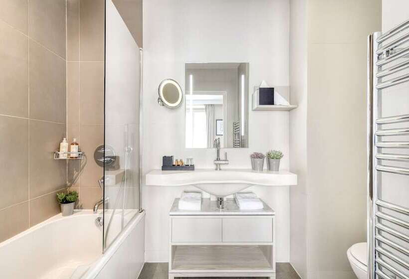 اتاق کلاسیک, Hôtel Opéra Opal