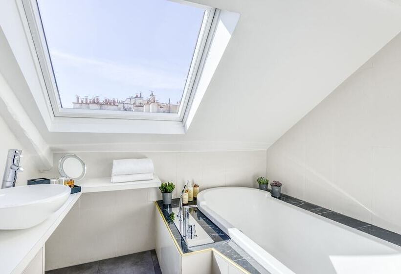 اتاق اجرایی, Hôtel Opéra Opal