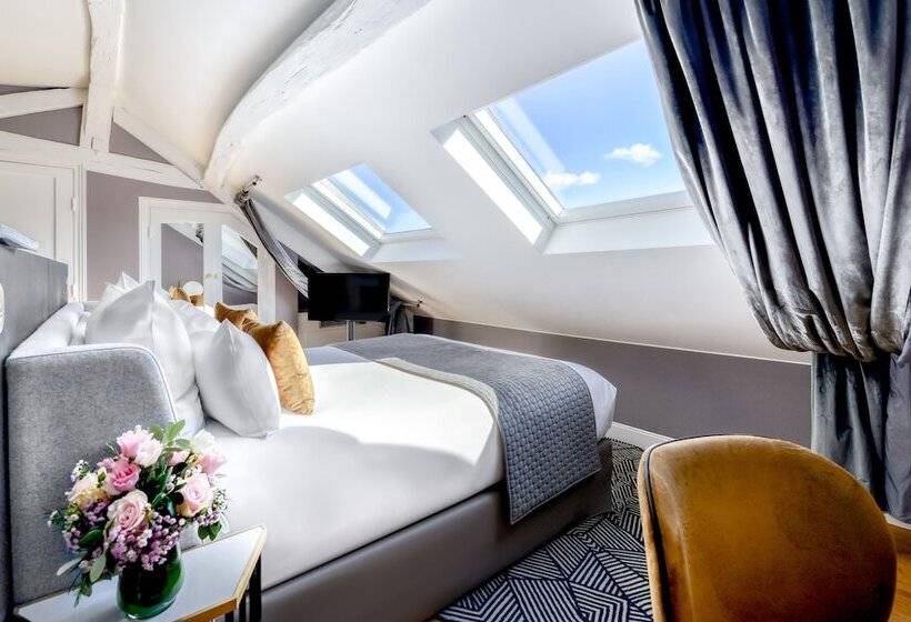 اتاق اجرایی, Hôtel Opéra Opal