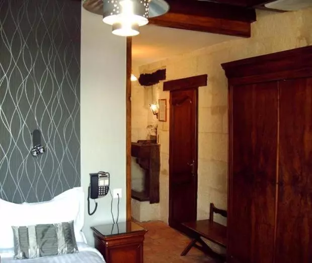 コンフォートルーム, Logis Hôtel Le Bussy