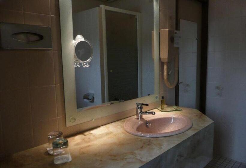 חדר סופריור, Le Relais De La Poste