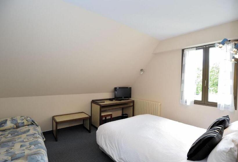 חדר סטנדרט לשלושה, Le Relais De La Poste