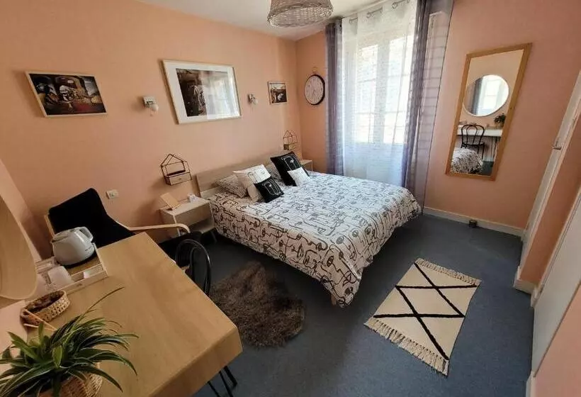 Standard Room, Le Relais Du Château