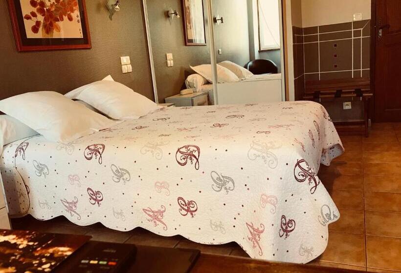 غرفة قياسية, Logis Hôtel Restaurant De La Paix