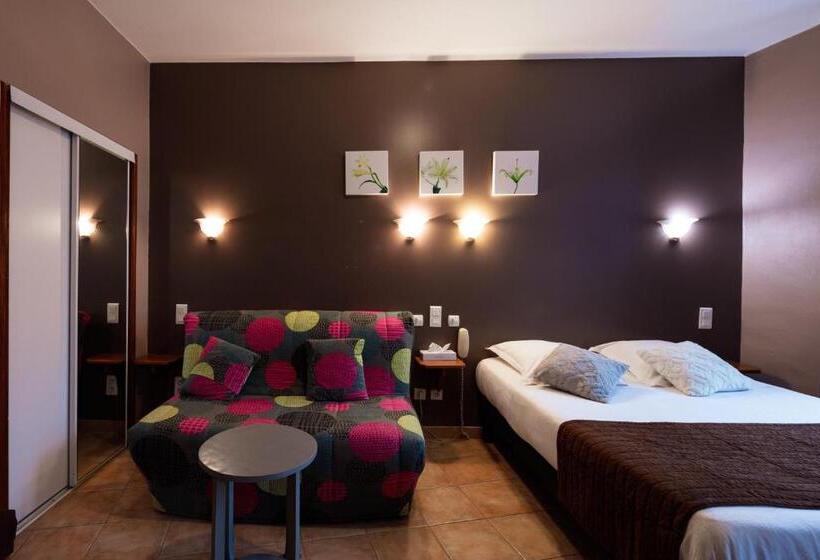 Номер Стандарт, Logis Hôtel Restaurant De La Paix