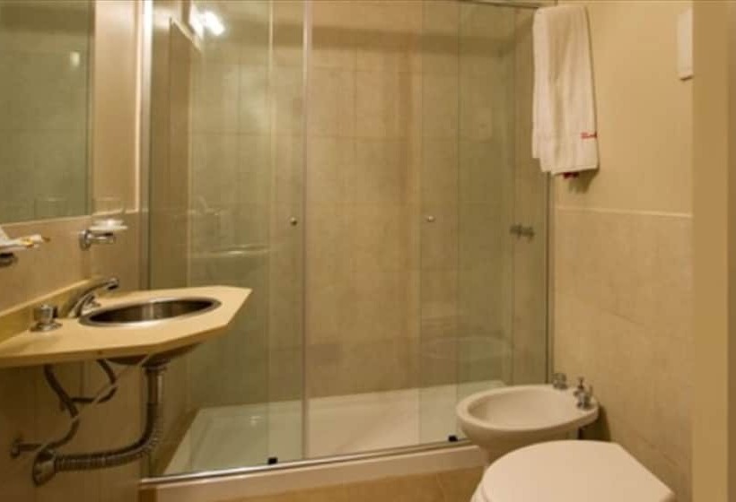 اتاق استاندارد سه نفره, Marbella