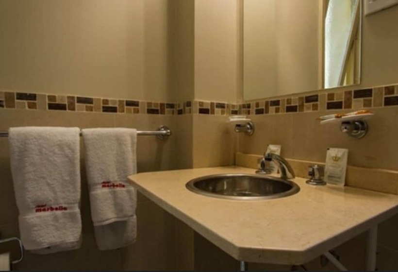 اتاق استاندارد چهار تخته, Marbella