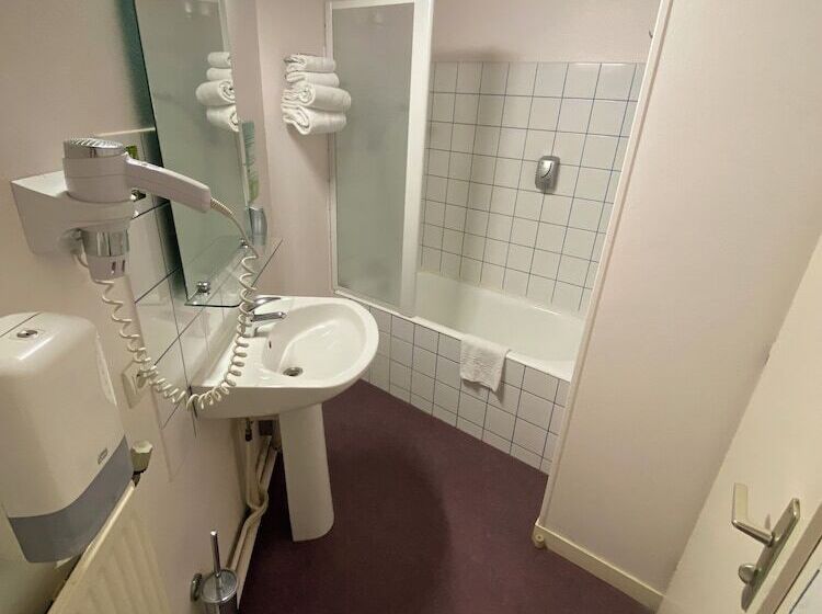 스탠다드 룸, Restaurant La Place