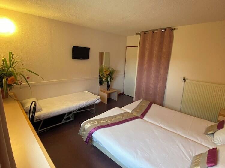 스탠다드 트리플 룸, Restaurant La Place