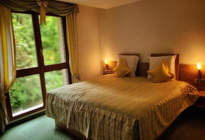 コンフォートルーム, Restaurant Le Petit Kohlberg