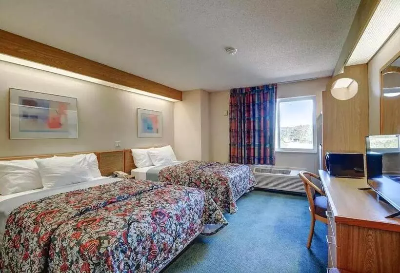 2ダブルベッドのスタンダードルーム, Rodeway Inn Willington North