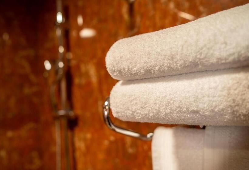 اتاق استاندارد, Rua Salamanca