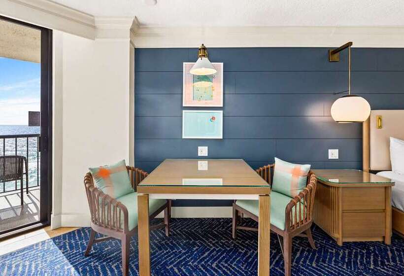 Номер Deluxe Кровать Кинг, Rushhh Daytona Beach, Tapestry Collection By Hilton