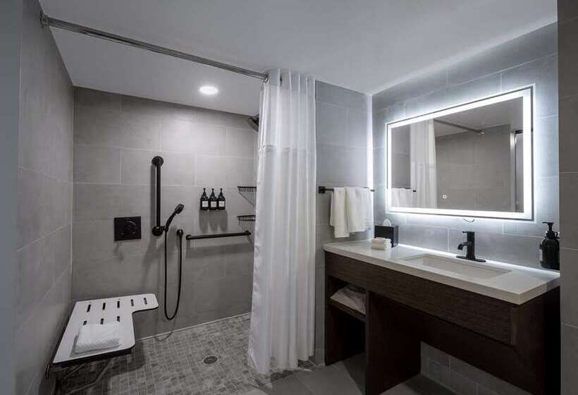 غرفة قياسية, Rushhh Daytona Beach, Tapestry Collection By Hilton