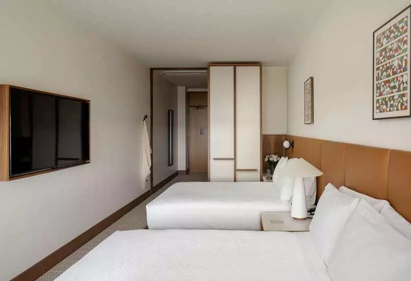 Deluxe-huone Queen-vuode, Rushhh Daytona Beach, Tapestry Collection By Hilton