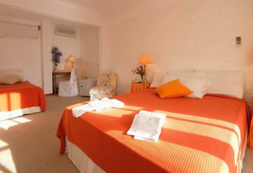 Трехместный Номер Стандарт с Балконом, Bagu Villa De Mar
