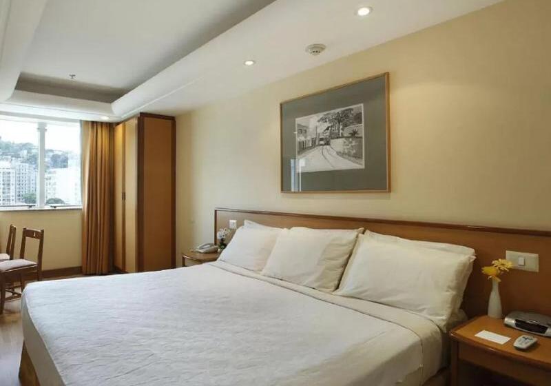 חדר משפחתי, Windsor Florida