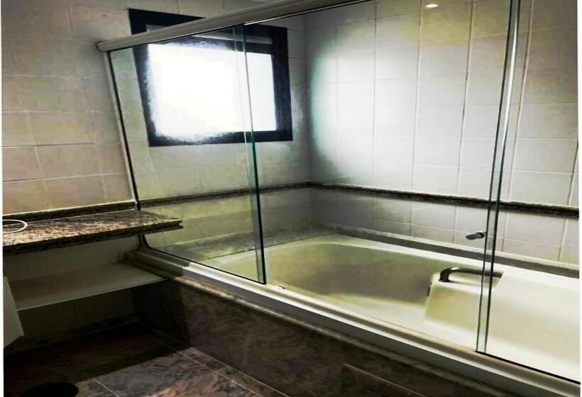 마스터 스위트, Transamerica Paradise Garden