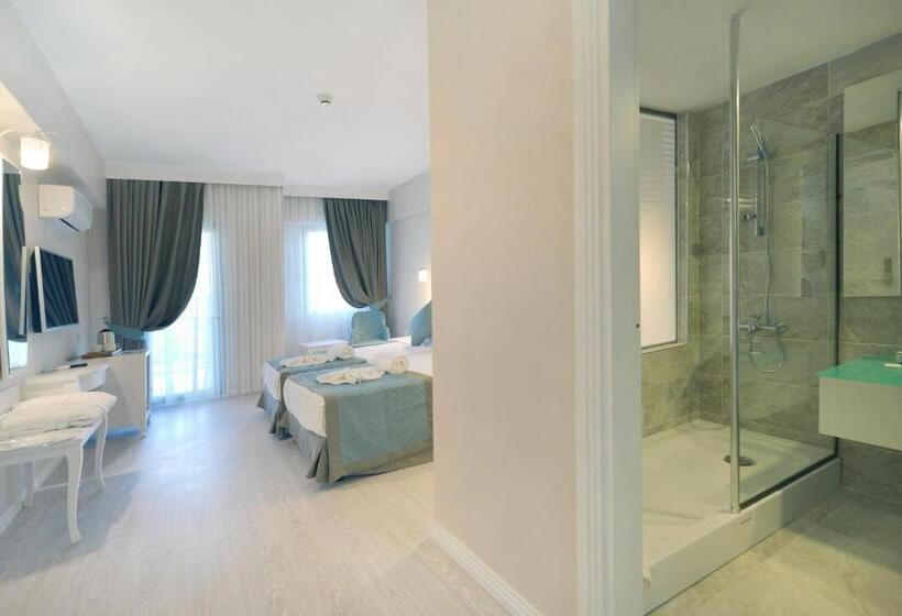 اتاق خانوادگی, Adempi̇ra Termal&spa