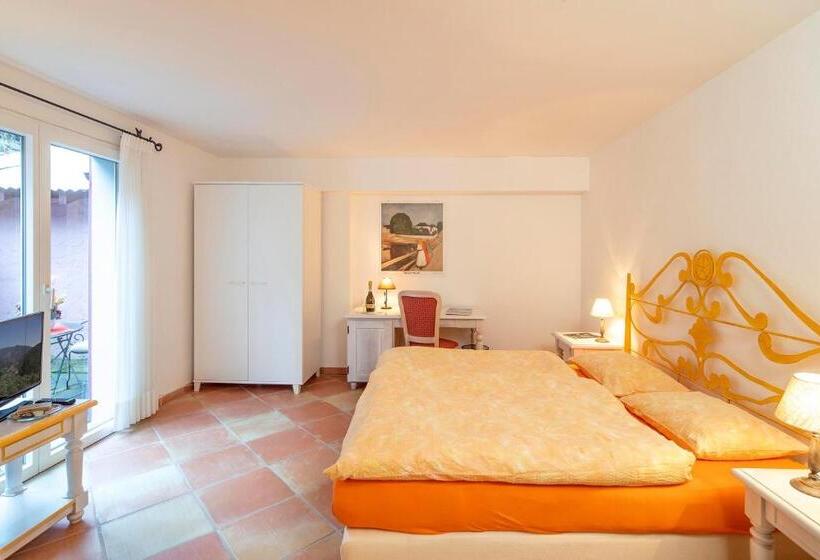 غرفة إقتصادية, Al Ponte Antico