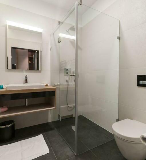 جناح عائلي, Przystań Mechelinki  Marina Del Mar