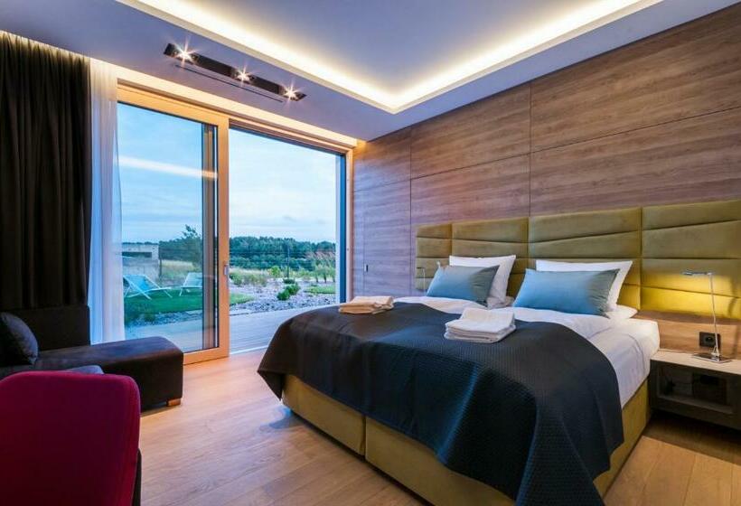 جناح عائلي, Przystań Mechelinki  Marina Del Mar