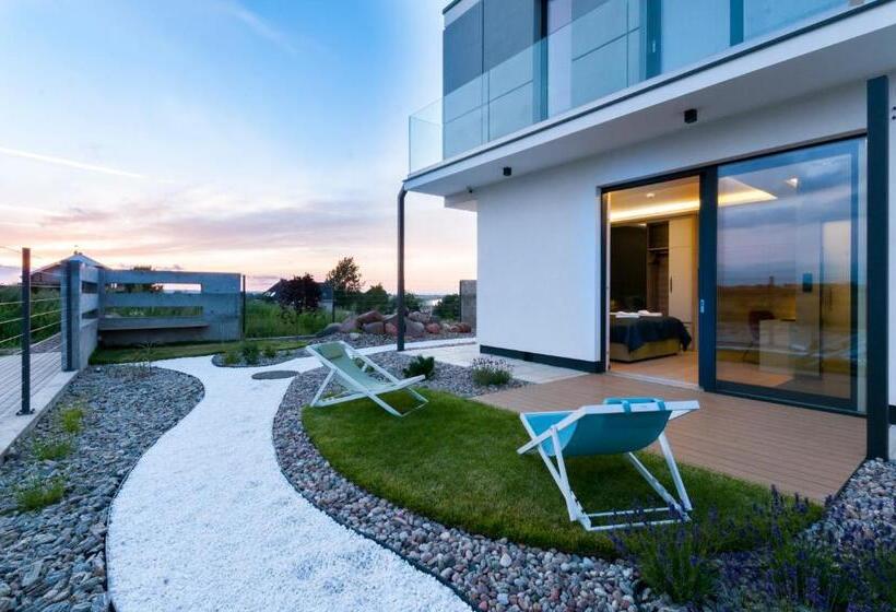 جناح كومفورت, Przystań Mechelinki  Marina Del Mar