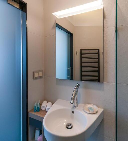 جناح إدارى, Przystań Mechelinki  Marina Del Mar