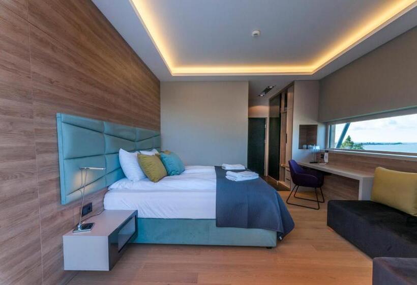 جناح ديلوكس مطل على البحر, Przystań Mechelinki  Marina Del Mar