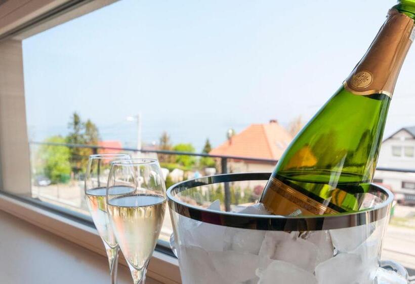 جناح ديلوكس مطل على البحر, Przystań Mechelinki  Marina Del Mar