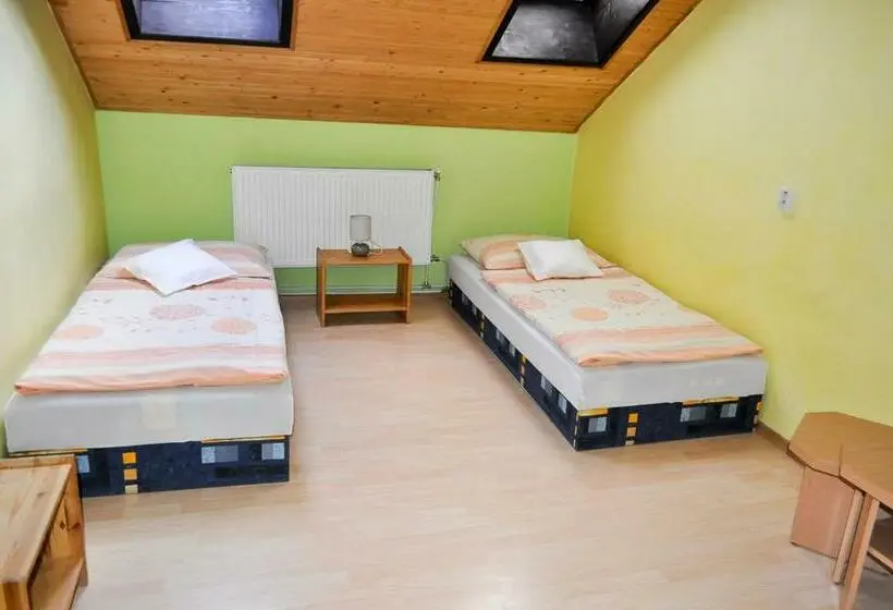 Standard-huone, Penzion Bistár