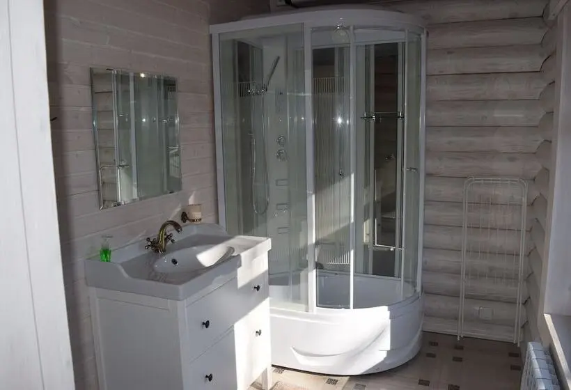 スーペリアトリプルルーム, Ryabinovie Busy Guest House