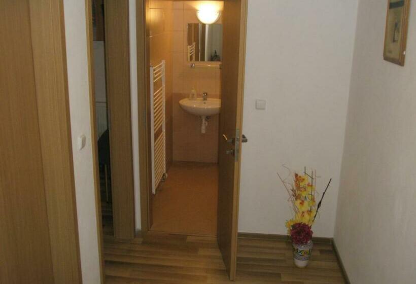 스탠다드 트리플 룸, Ubytovanie Bičár