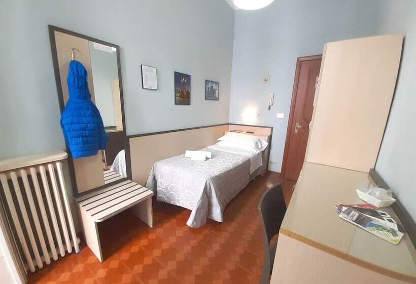 غرفة قياسية فردية حمام مشترك, Alba Torino Centro