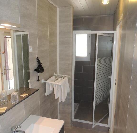 标准单人间, Auberge Des Charmilles