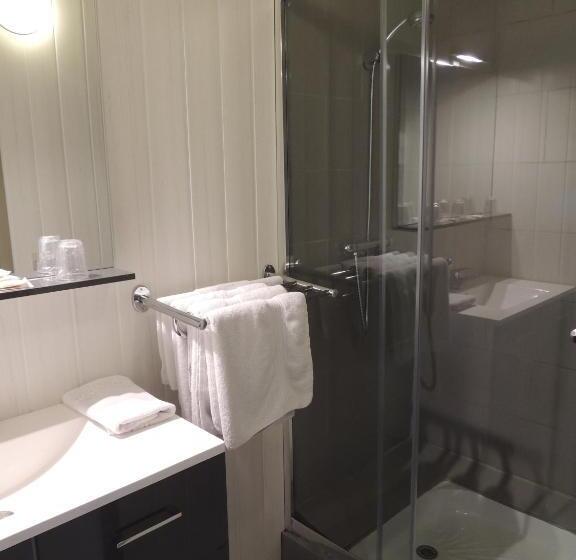 标准间, Auberge Des Charmilles