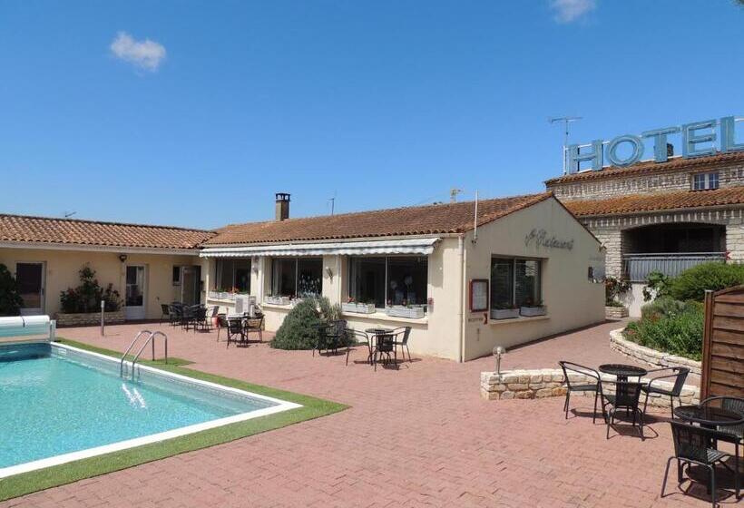 四人标准间, Auberge Des Charmilles