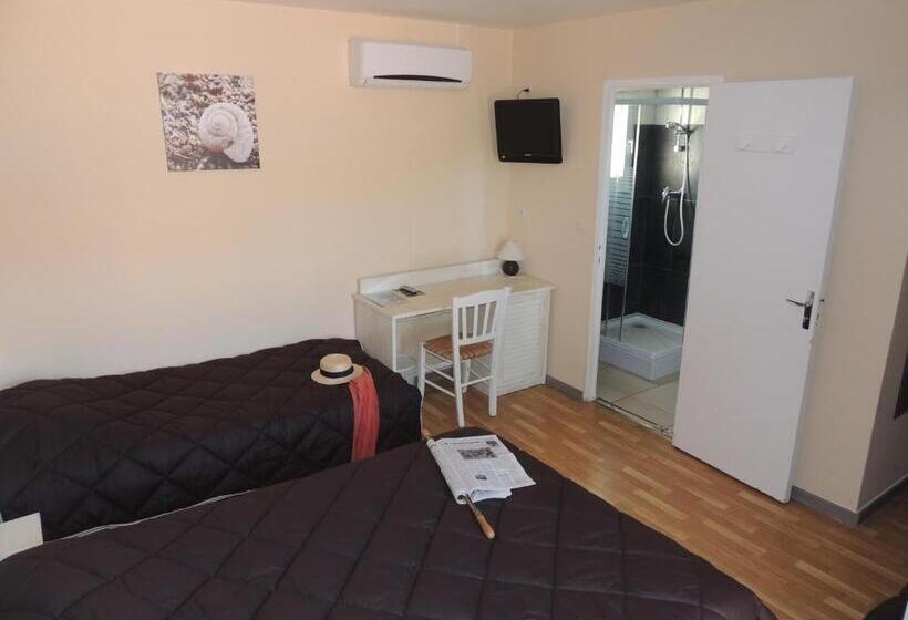 四人标准间, Auberge Des Charmilles