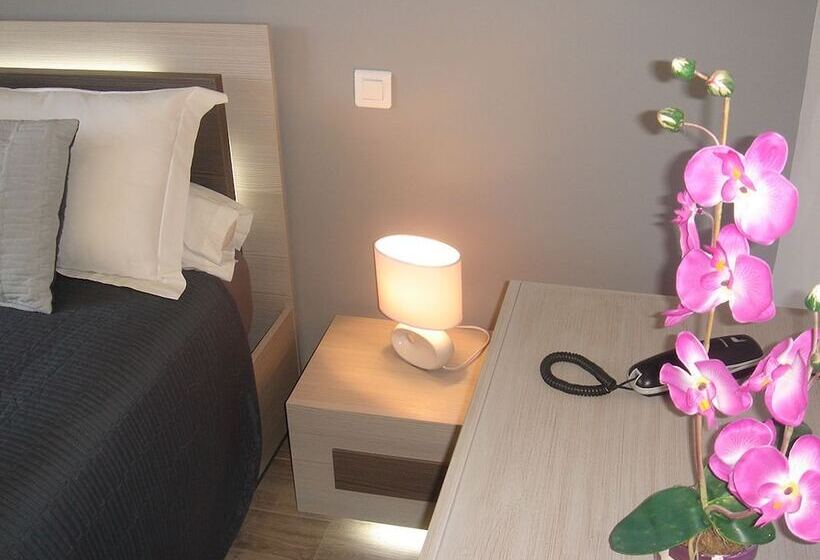 غرفة كومفورت, Auberge Provencale