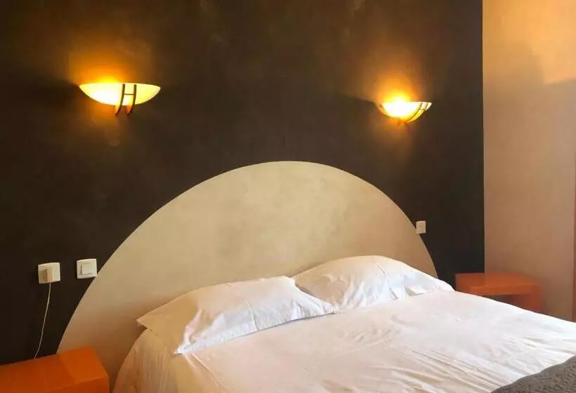 スーペリアールーム, Logis Hôtel Restaurant Le Commerce