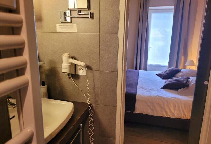 デラックスルーム, Hob Fort Du Pré