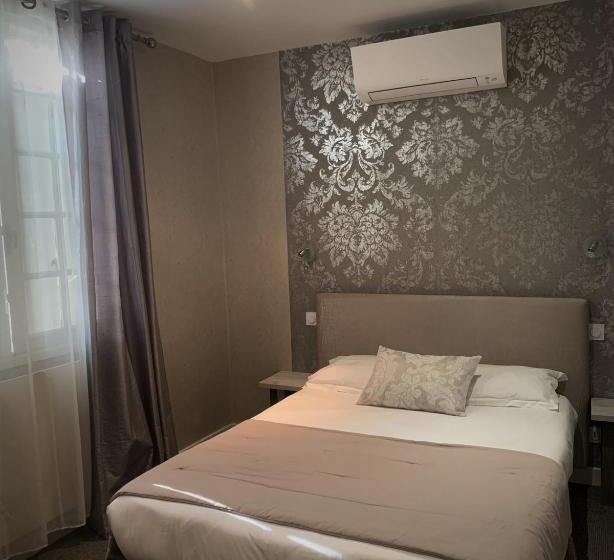 חדר סטנדרט לשלושה, Hostellerie Bellevue