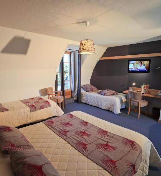 Семейный Номер, Logis Hôtel Restaurant & Spa Les Remparts