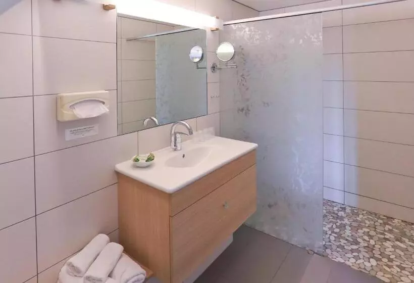 スタンダードルーム, Logis Hôtel Restaurant & Spa Les Remparts