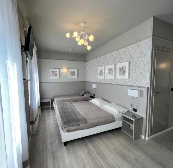 חדר סטנדרט לשלושה, La Pace