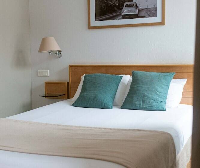 标准间, Des Voyageurs