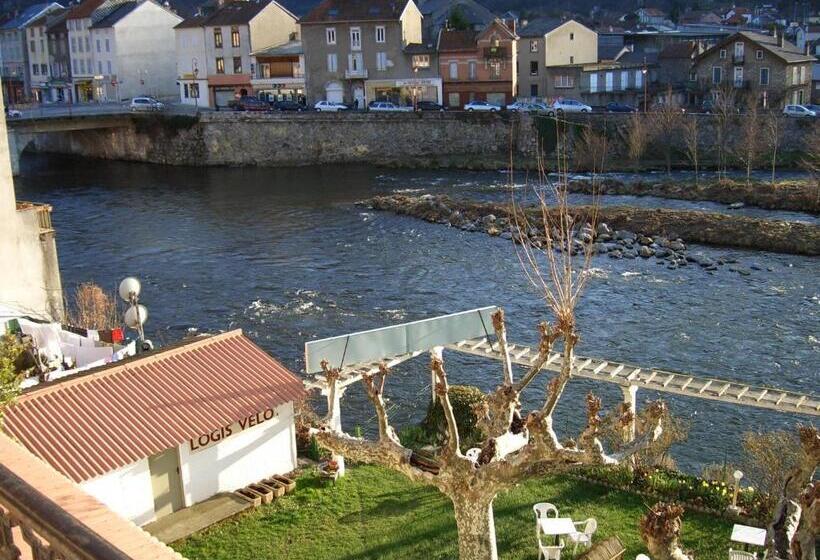 חדר סופריור, Logis Hôtel Restaurant De La Poste