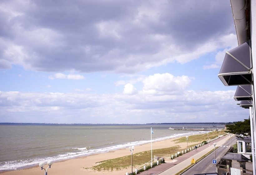 Номер Стандарт Вид на Море, L Empreinte